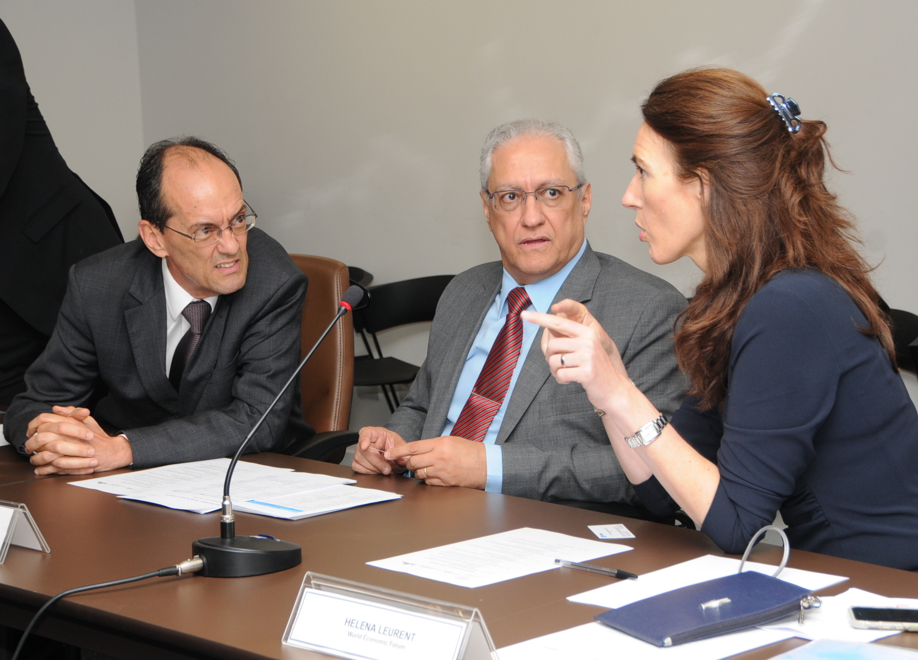  Mesa Composta pelo Presidente do CNPq Mário Neto, Sr. Alvaro Prata - MCTIC/SETEC e Helena Leurent - World Economic Forum